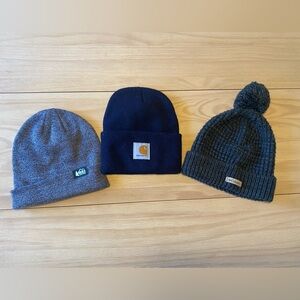 Bundle of 3 winter hats - REI, Columbia, and cathartic brand
